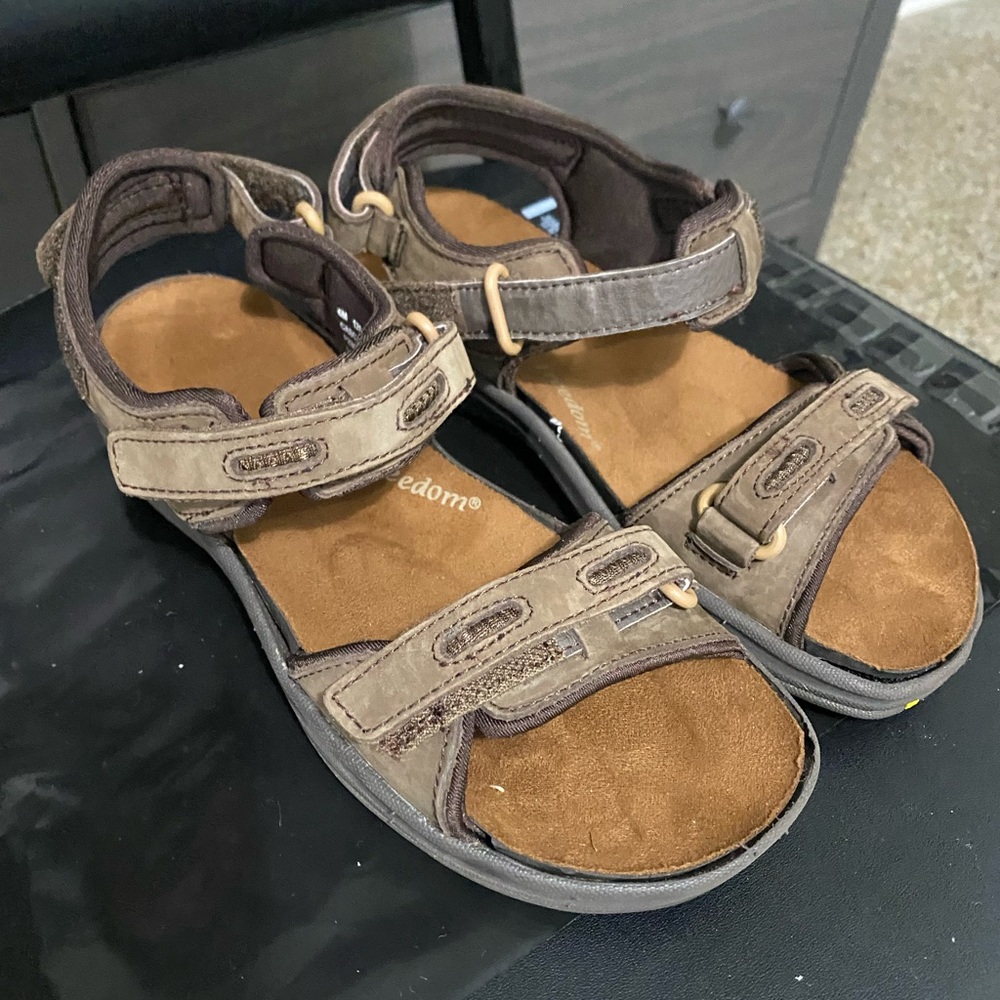 Drew Womens Cascade Barefoot Freedom Brown Leather Outdoor Sandal Size 6M